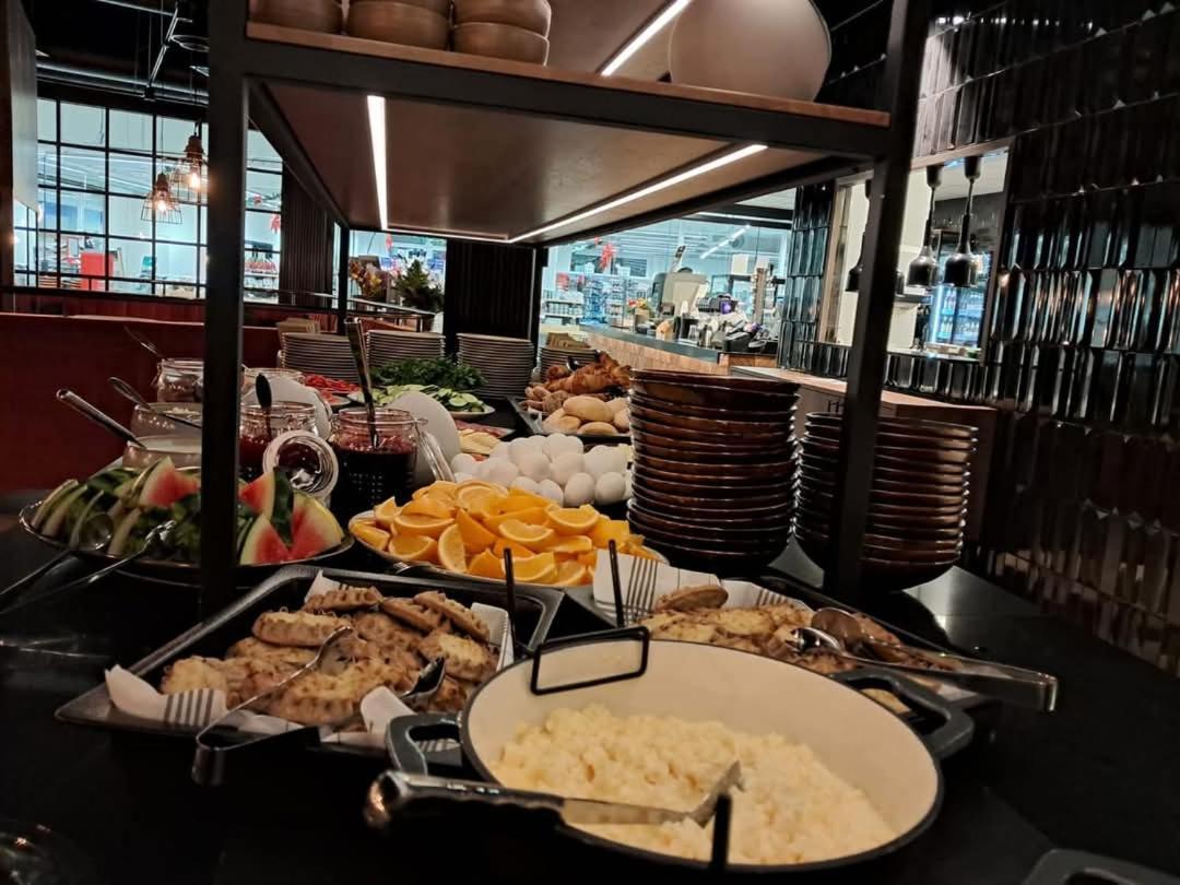 Kuukkeli Saariselkae Inn Buitenkant foto